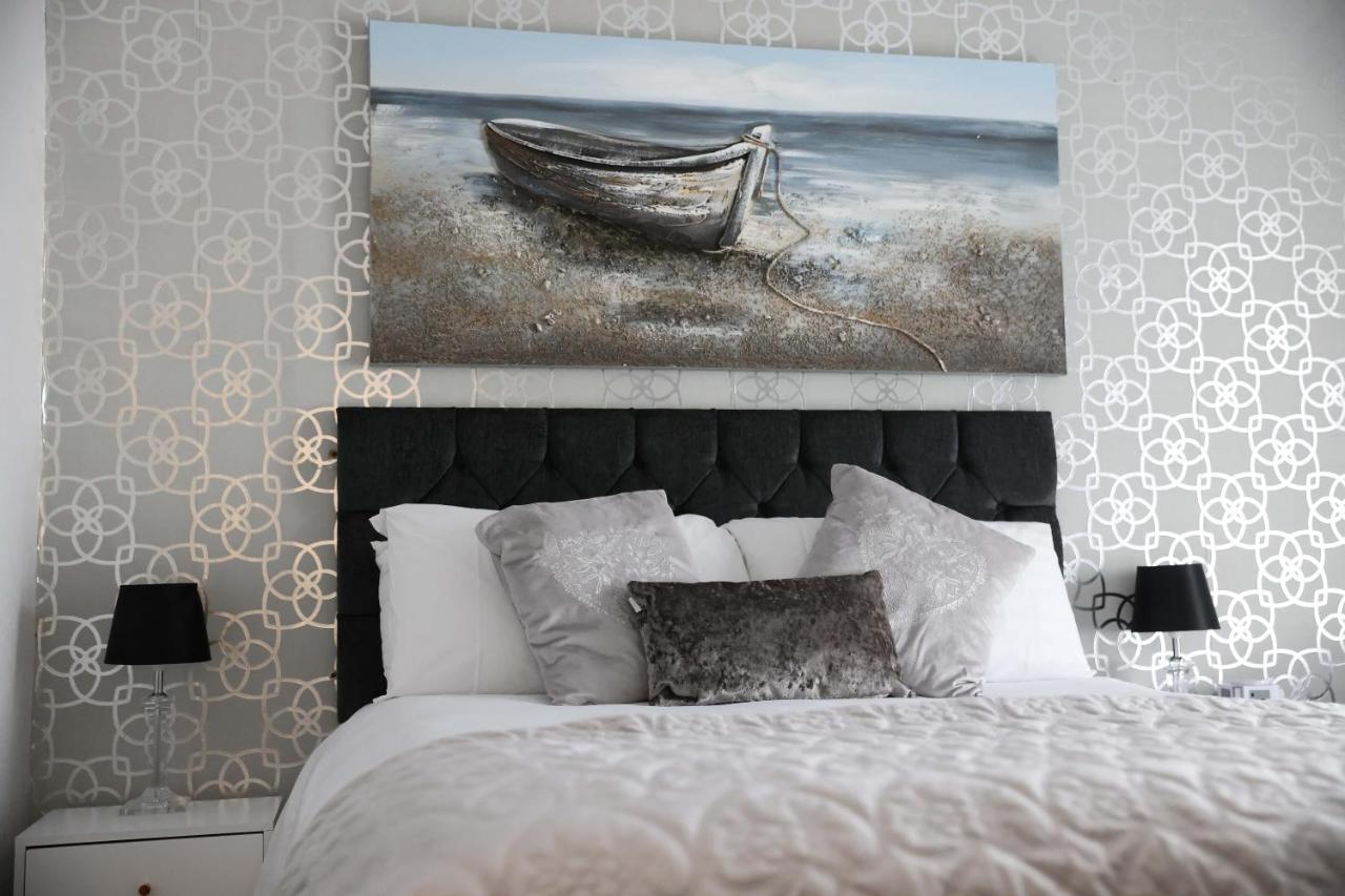 Hotel Mandalay Portrush Exterior foto